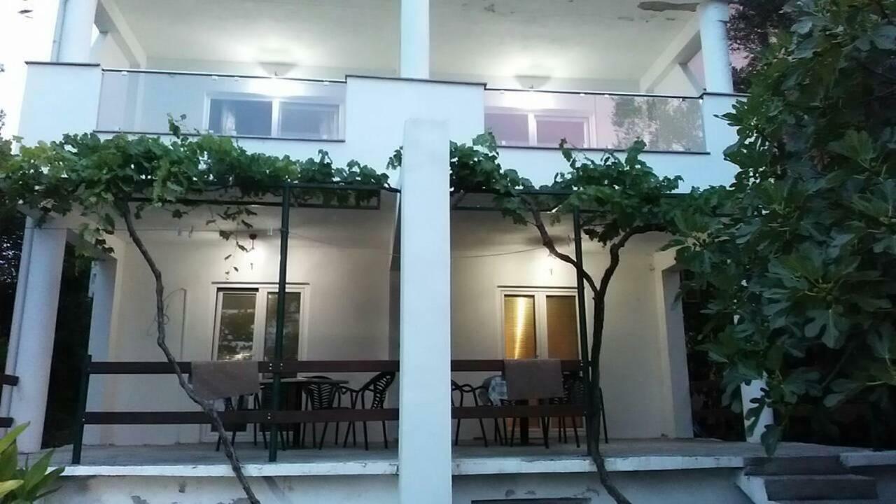 Apartmani M&E Bjelila Ngoại thất bức ảnh